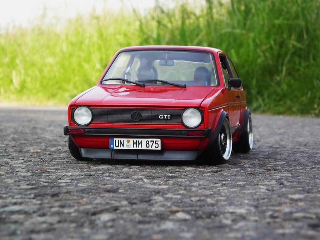 Volkswagen Golf GTI rood jantes BBS alu 1/18 Solido