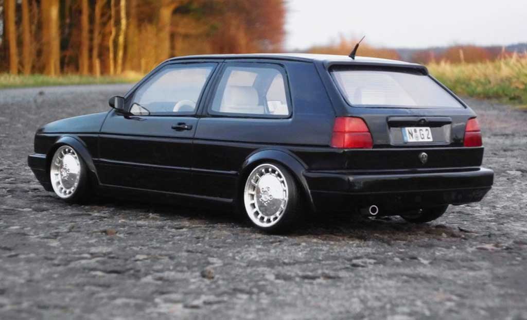 Volkswagen Golf GTI 16S zwart jantes 17 pouces mercedes 1/18 Ottomobile