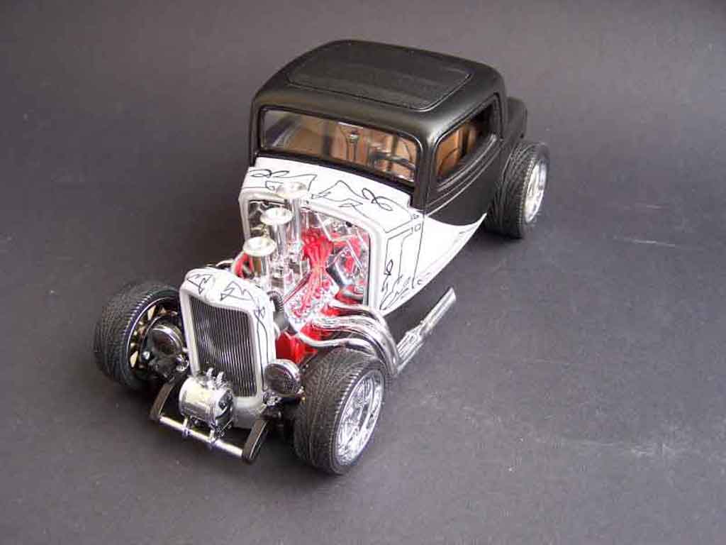 Ford 1932 Hot Rod street 1/18 Yat Ming