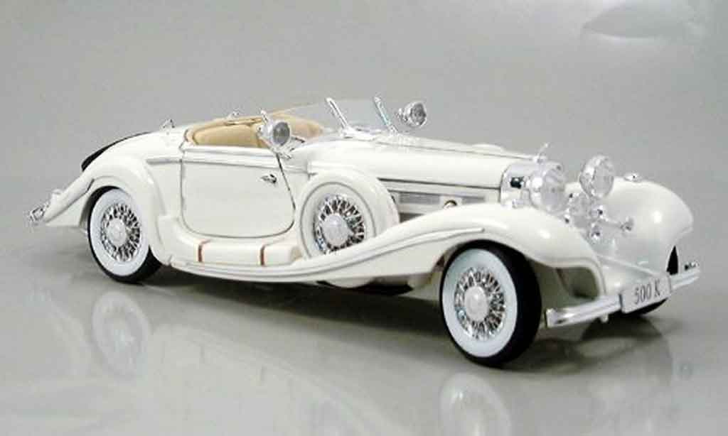 Mercedes 500 K 1/18 Maisto K wit maharajah 1936 modelauto