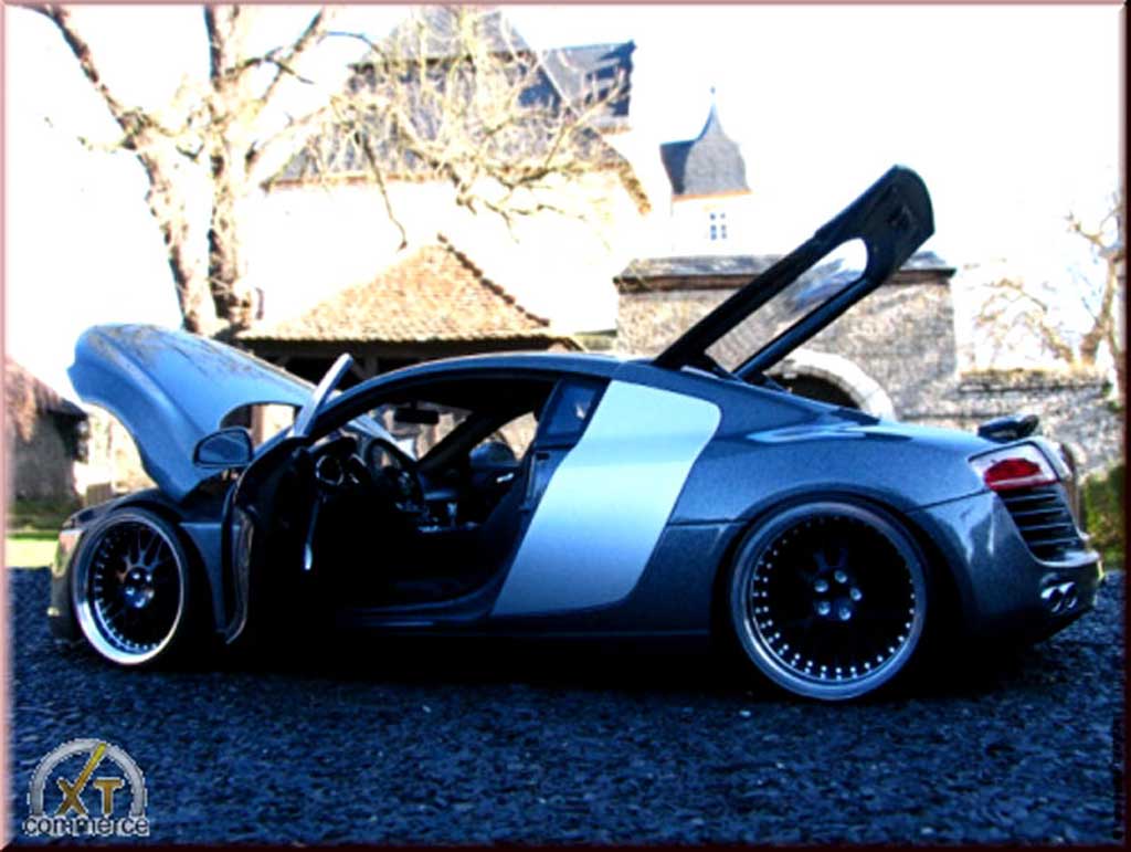 Audi R8 4.2 fsi . v8 grijs antracite jantes 21 pouces prepa moteur 1/18 Maisto