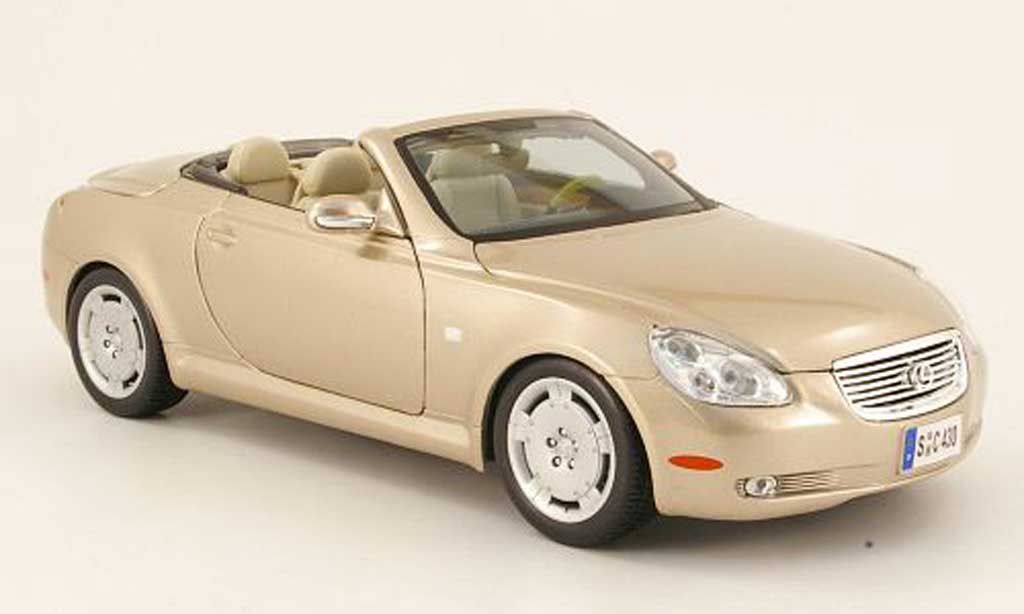 Lexus SC 430 1/18 Maisto 430 or offen 2001 modelauto