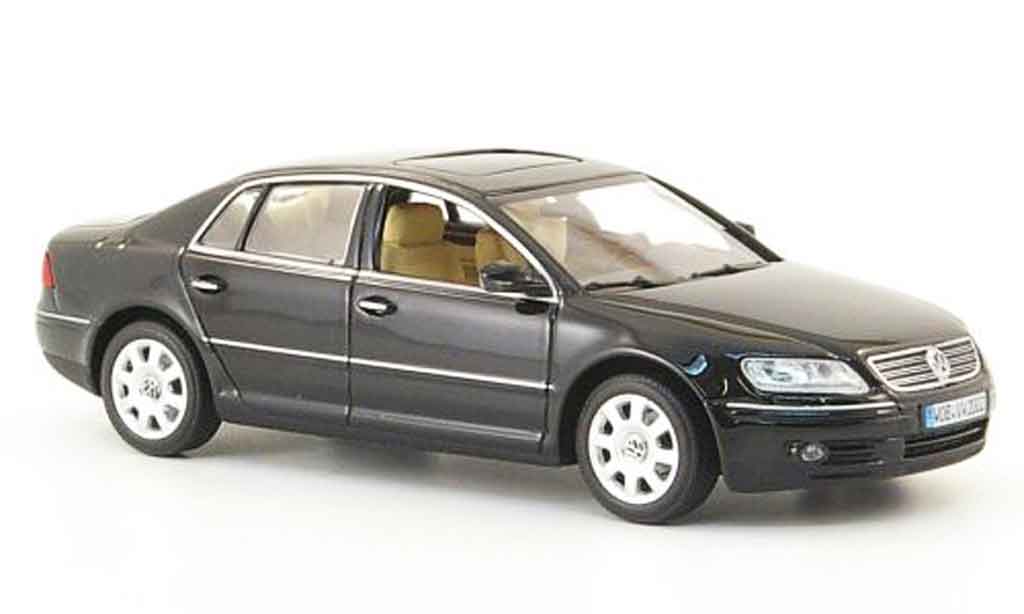 Volkswagen Phaeton 1/43 Minichamps zwart 2002 modelauto