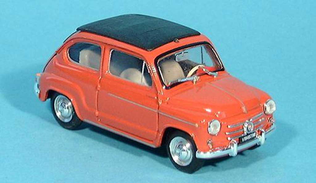 Fiat 600 1/43 Brumm D rood geschlossen 1960 modelauto