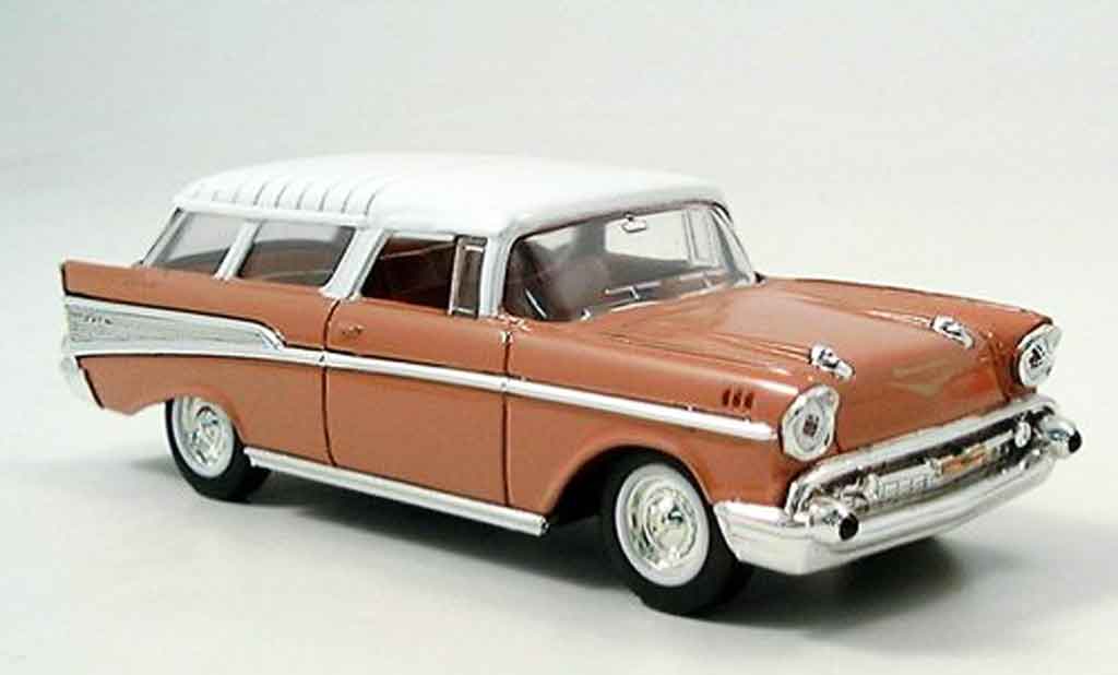 Chevrolet Nomad 1/43 Yat Ming pink 1957 modelauto