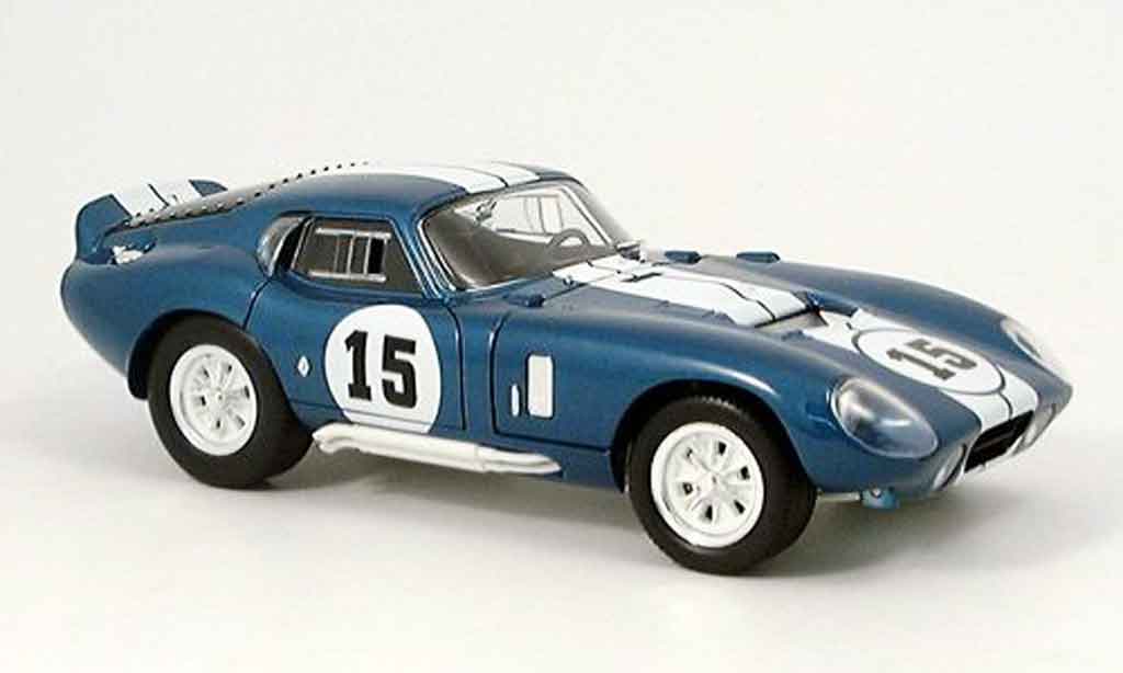 Shelby Cobra Daytona 1/18 Yat Ming Daytona blauw 1965 modelauto