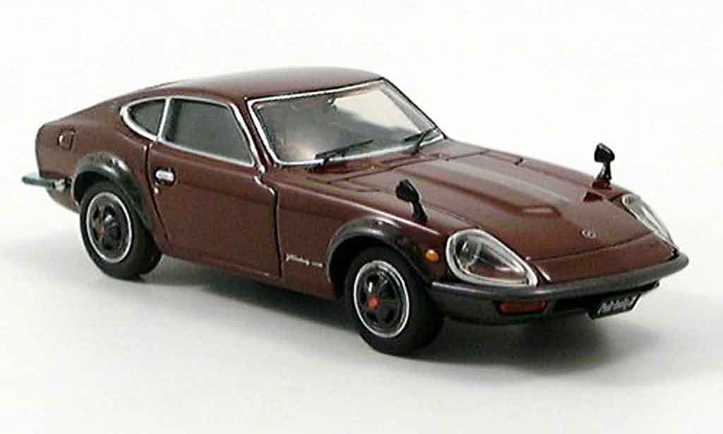 Nissan 240 ZG 1/43 Ebbro ZG Datsun Fairlady bruin modelauto