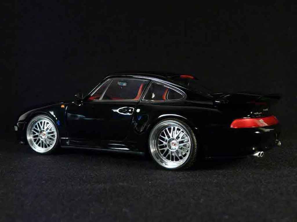 Porsche 911 Turbo S zwart 1/18 Ut Models