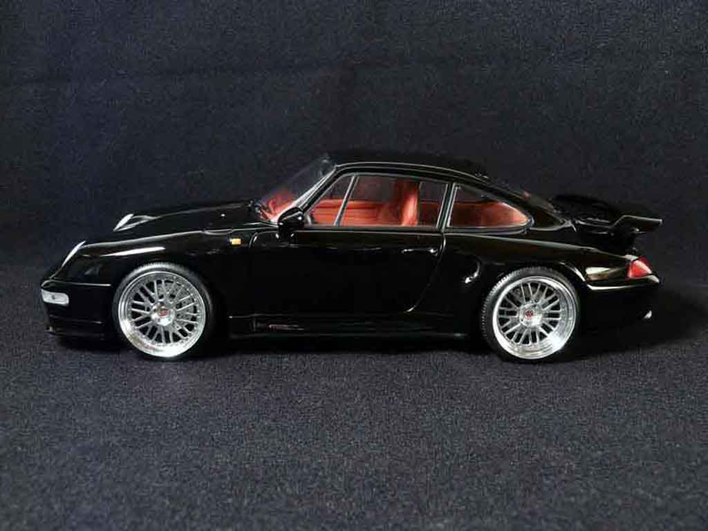 Porsche 911 Turbo S zwart 1/18 Ut Models