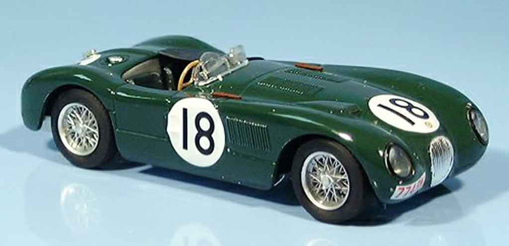 Jaguar C-Type 1/43 Brumm no.18 rolt hamilton sieger le mans 1953 modelauto