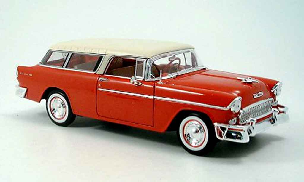 Chevrolet Nomad 1/18 Maisto rood wit 1955 modelauto