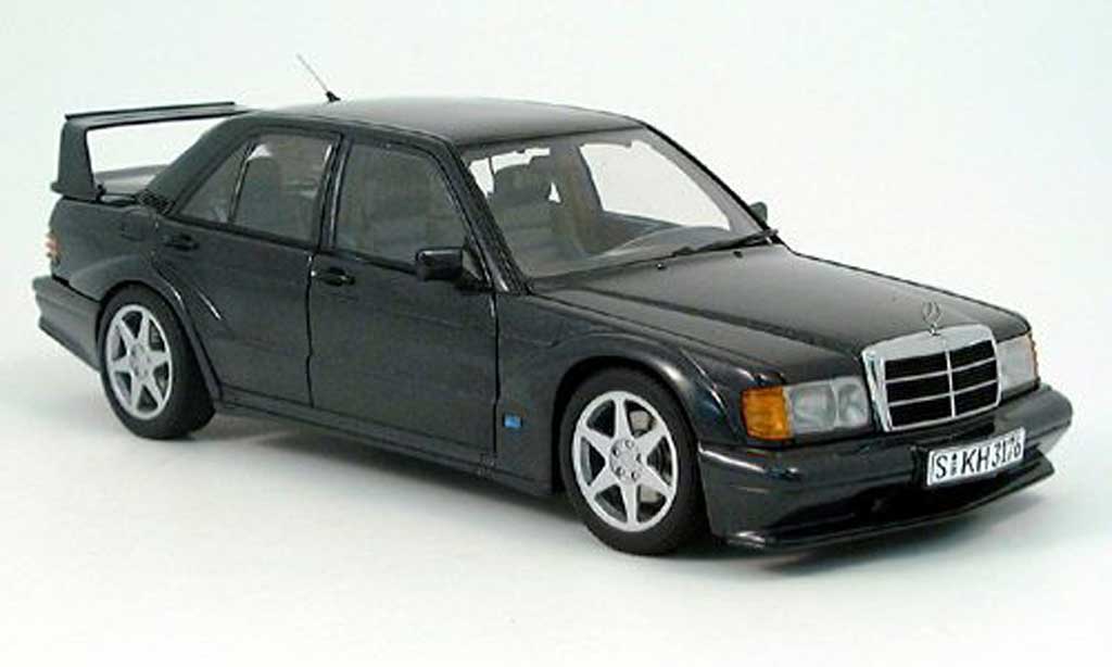 Mercedes 190 Evo 1/18 Autoart Evo E 2.5-16V EVO 2 (W201) zwart modelauto