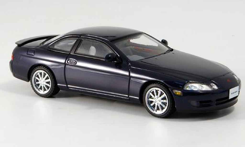 Toyota Soarer 1/43 Kyosho 2.5gt twin turbo l blauw 1991 modelauto