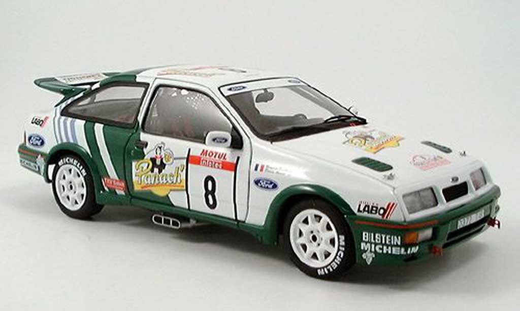 Ford Sierra RS 500 1/18 Autoart RS 500 cosworth auriol 1988 modelauto
