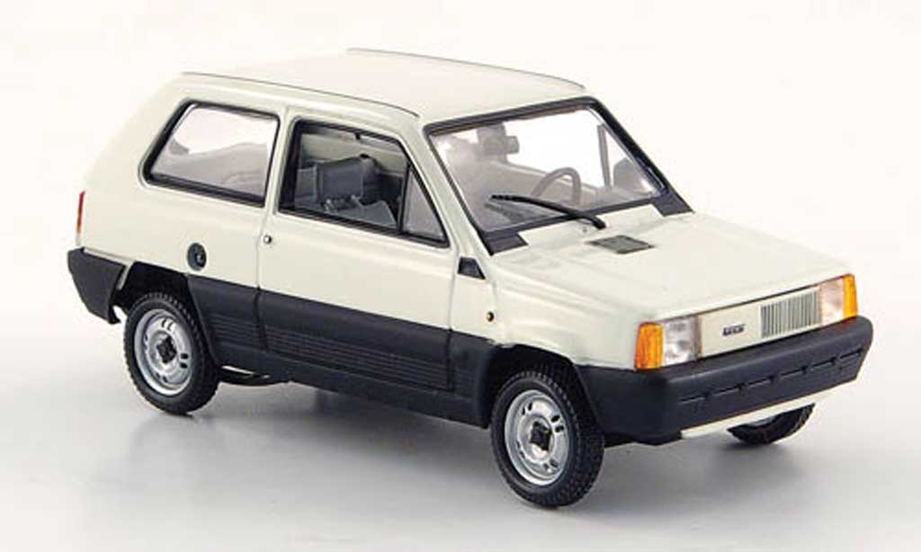 Fiat Panda 1/43 Minichamps wit 1980 modelauto