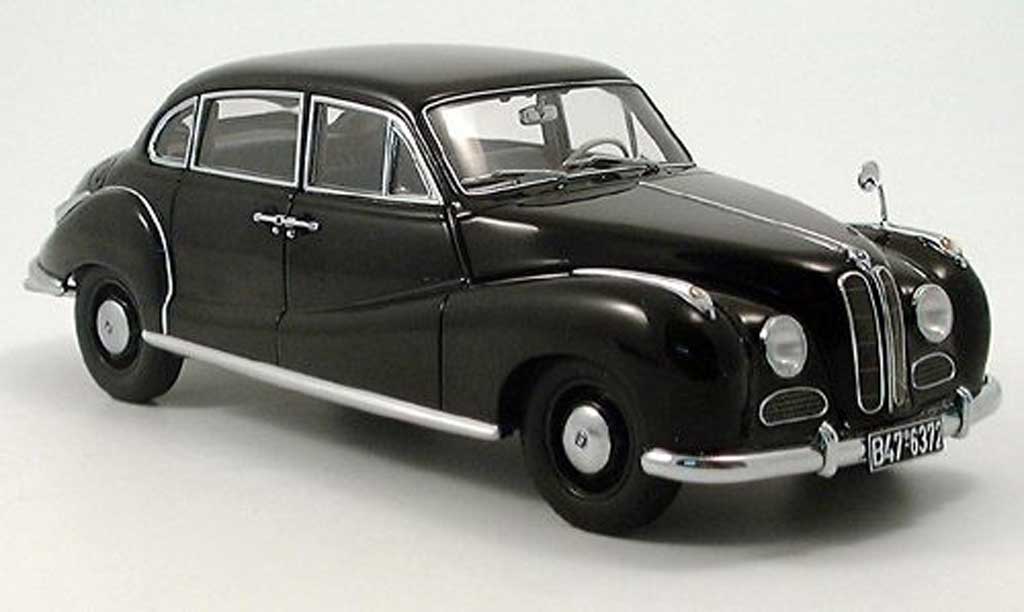 Bmw 501 1/18 Autoart limousine zwart modelauto