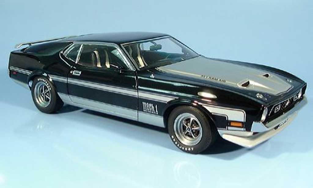 Ford Mustang 1971 1/18 Autoart 1971 mach i zwart/grijs modelauto