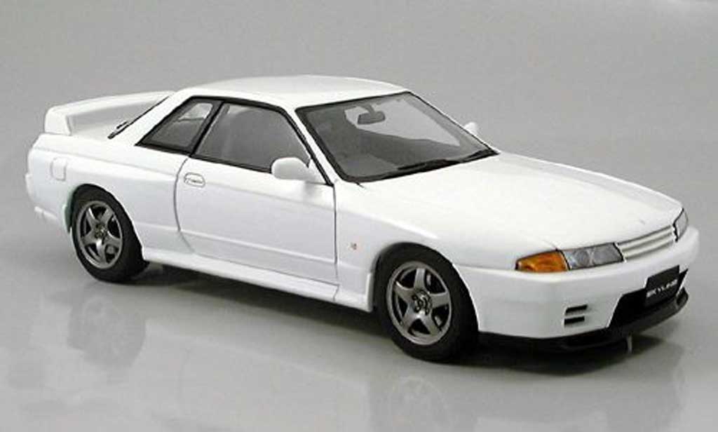 Nissan Skyline R32 1/18 Autoart R32 gt-r wit 1989 modelauto