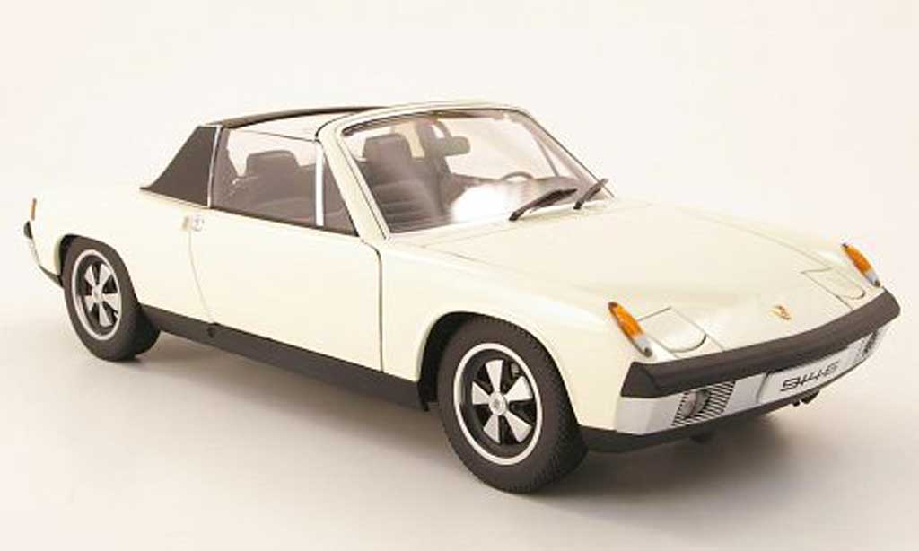 Porsche 914 1/18 Autoart 6 elfenbein modelauto