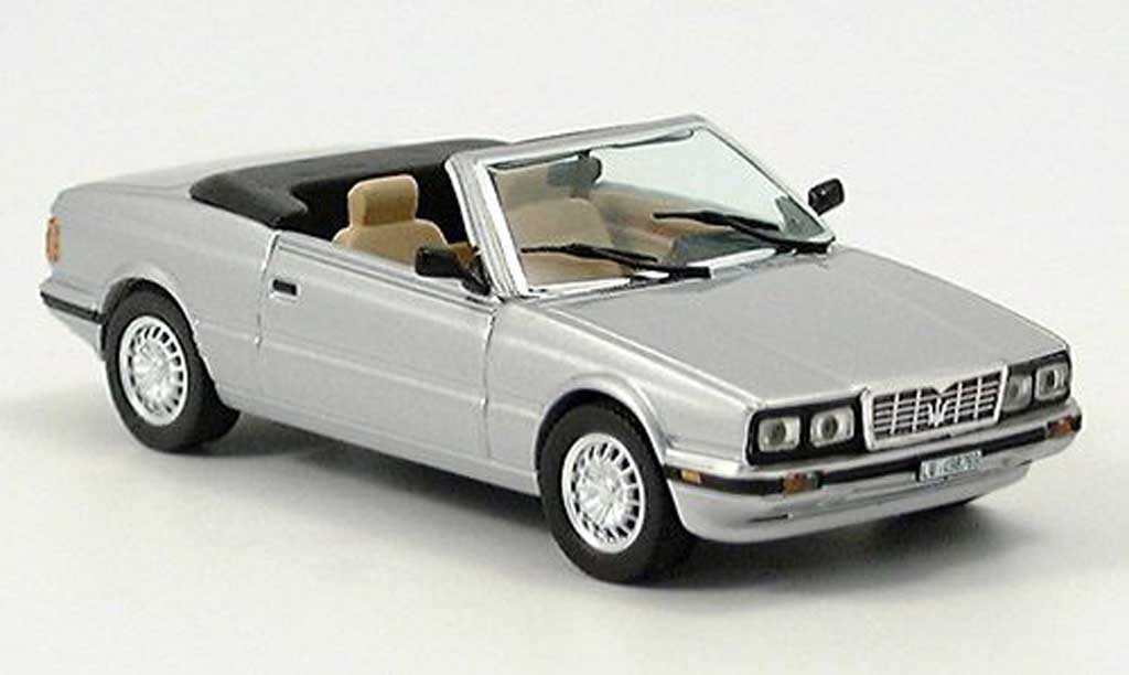 Maserati Biturbo 1/43 IXO Spyder grijs 1985 modelauto