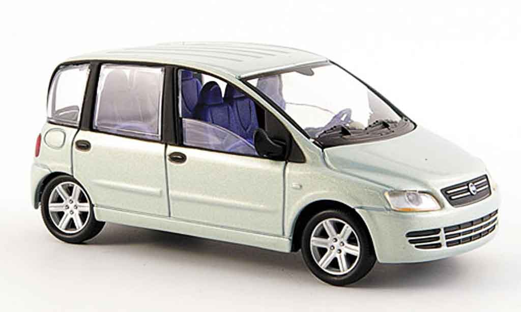 Fiat Multipla 1/43 Solido Facelift grijs metallicgrijs 2004 modelauto
