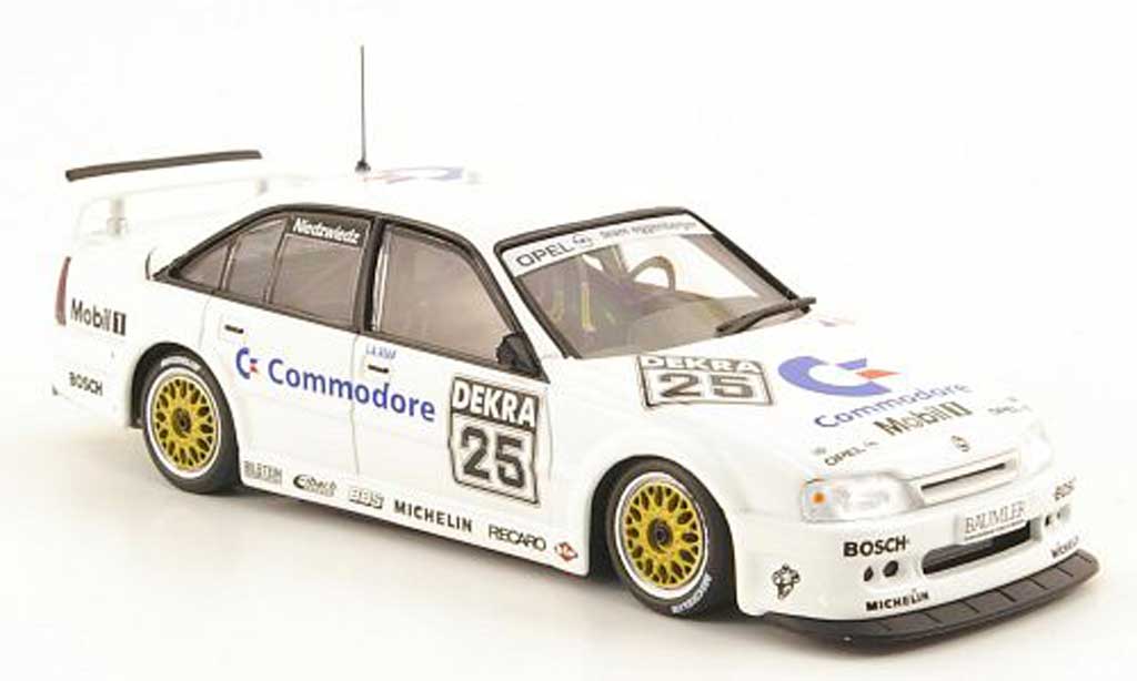 Opel Commodore 1/43 Minichamps Omega 3000 24V No.25 DTM 1991 modelauto