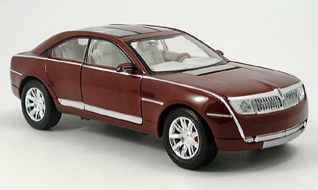 Lincoln Navicross 1/18 Motormax rood modelauto