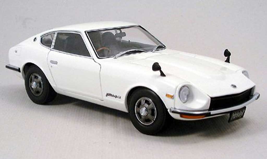 Nissan 350Z 1/18 Kyosho coupe fairlady z-l wit modelauto