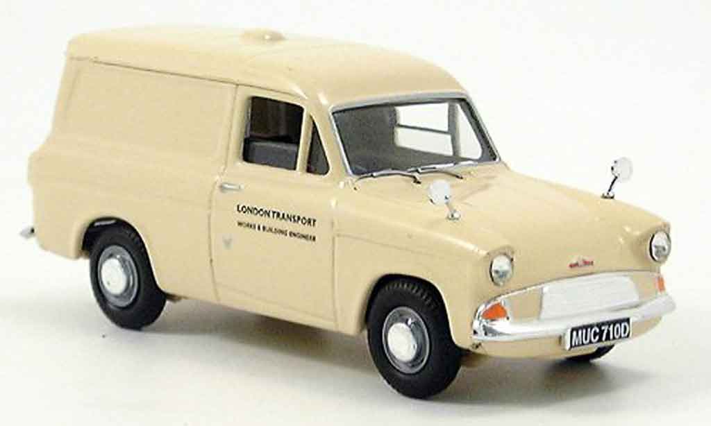 Ford Anglia 1/43 Vanguards Van London Transport modelauto