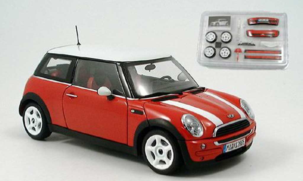 Mini Cooper D 1/18 Kyosho D rood avec bandes wits modelauto