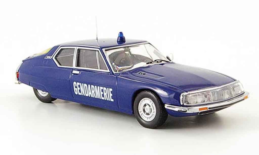 Citroen SM 1/43 IXO gendarmerie politie frankreich 1973 modelauto