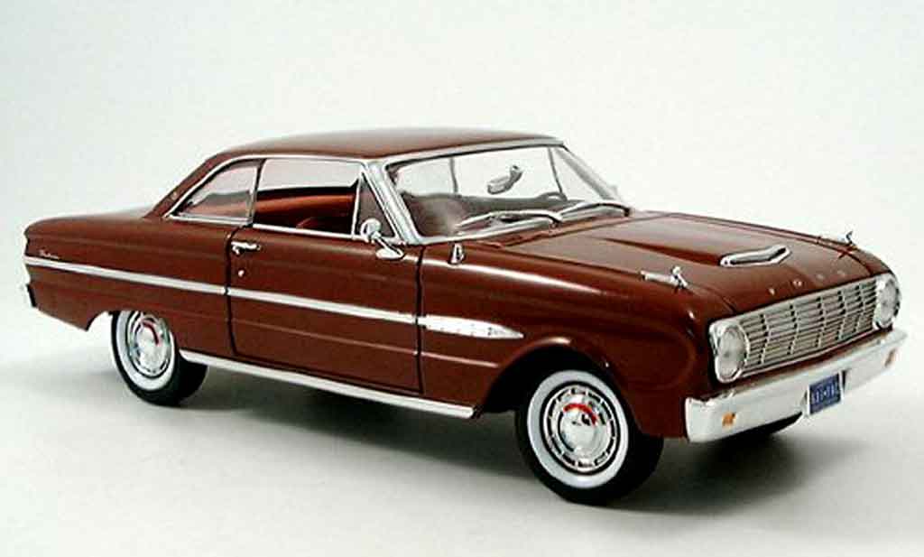 Ford Falcon coupe 1/18 Yat Ming coupe bruin 1963 modelauto