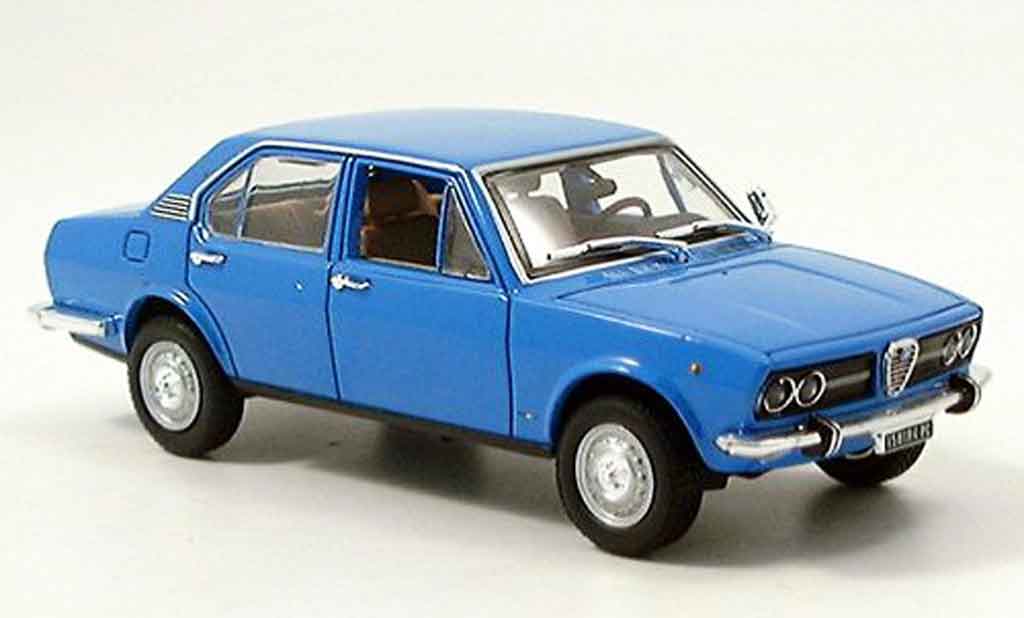 Alfa Romeo Alfetta 1.8 1/43 Norev 1.8 blauw 1972 modelauto