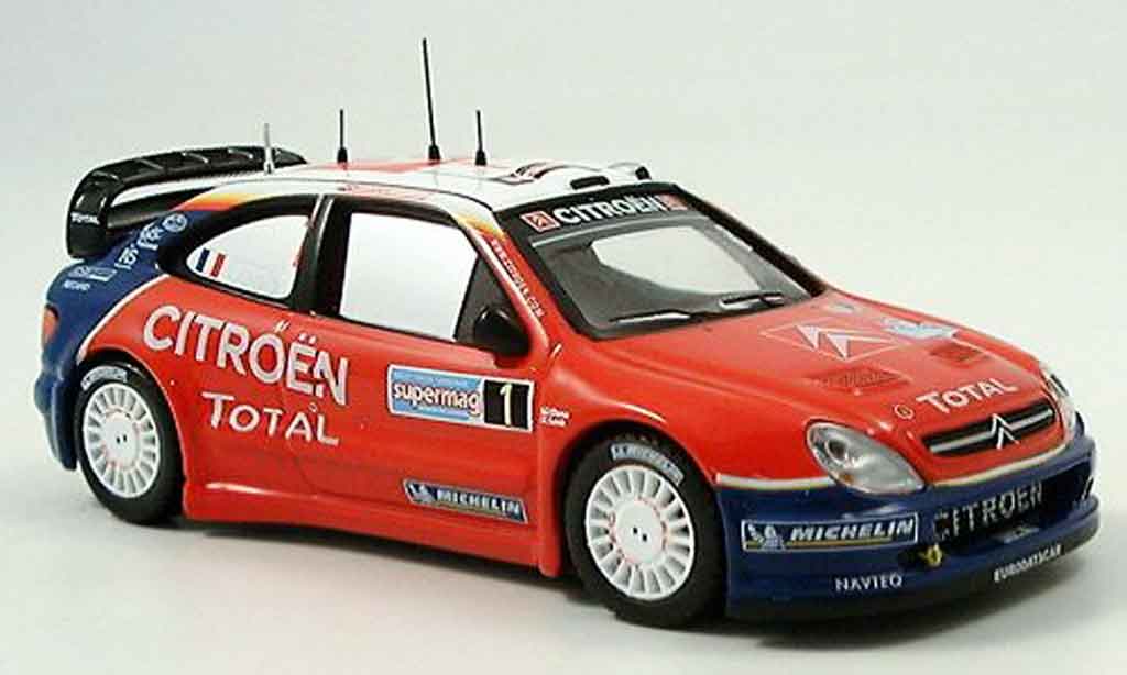 Citroen Xsara WRC 2005 1/43 IXO WRC 2005 no.1 loeb elena sieger rallye italien modelauto