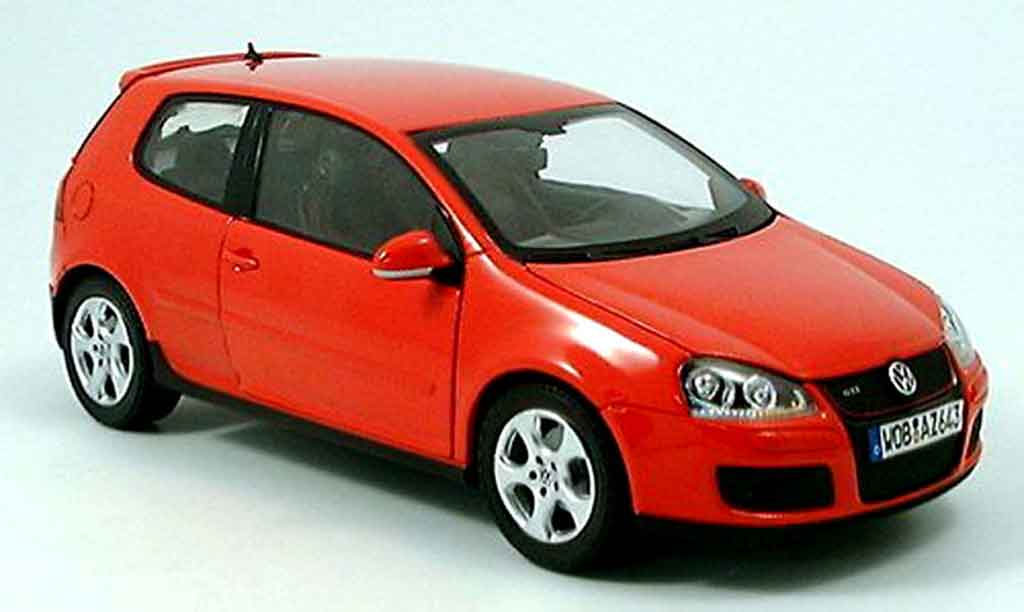 Volkswagen Golf V GTI 1/18 Norev V GTI rood 3 portes modelauto