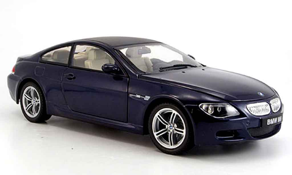 Bmw M6 E63 1/18 Revell E63 blauw 2004 modelauto