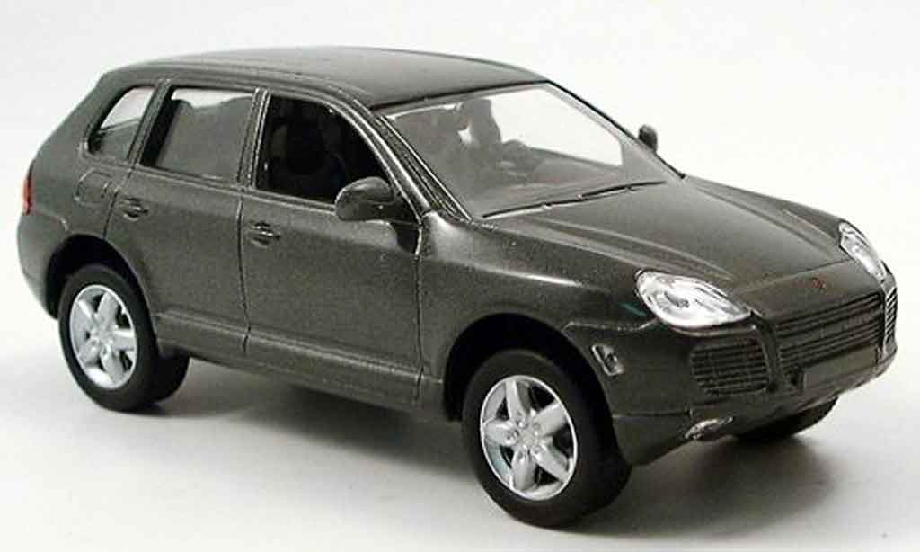 Porsche Cayenne Turbo 1/43 Solido Turbo grijs 2002 modelauto