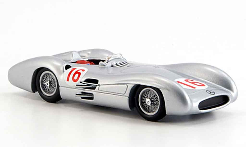 Mercedes W 196 1/43 Minichamps Fangio Sieger GP Italien 1954 modelauto