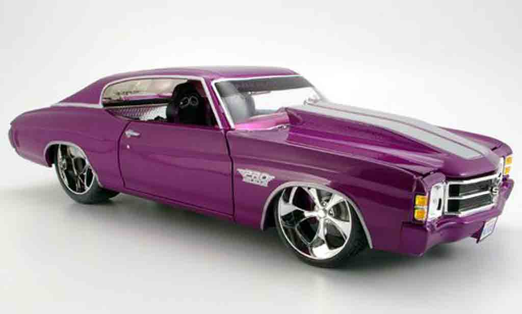 Chevrolet Chevelle 1971 1/18 Maisto 1971 prorodz lila SS454 modelauto
