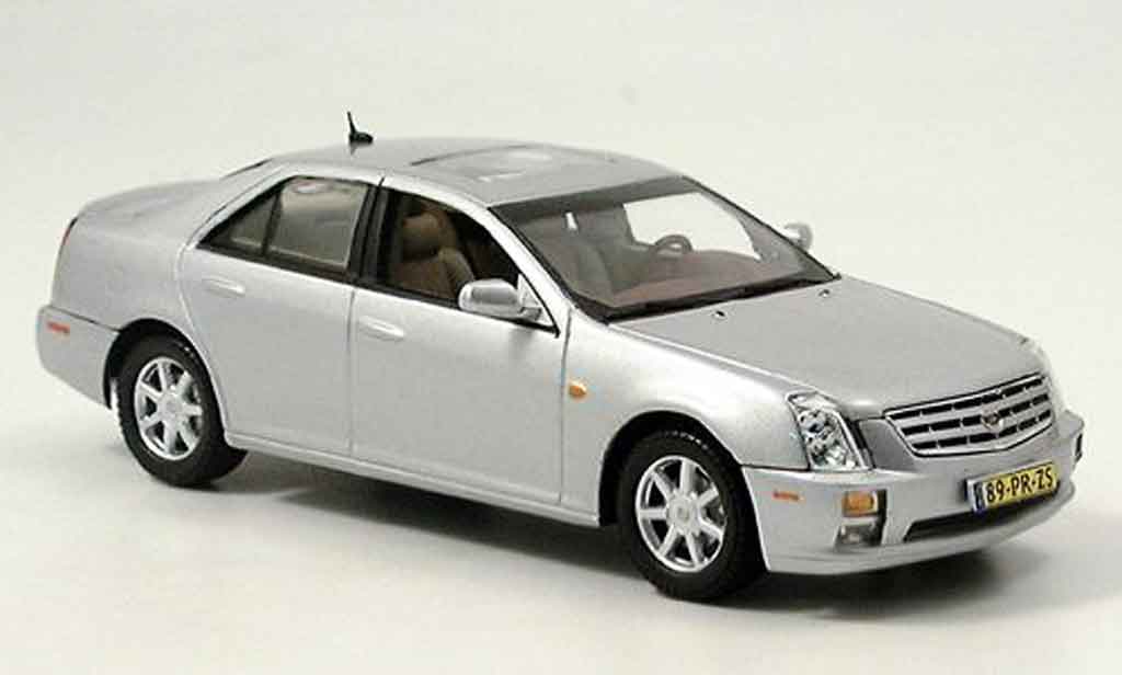 Cadillac STS 1/43 Norev grijs metallic 2005 modelauto