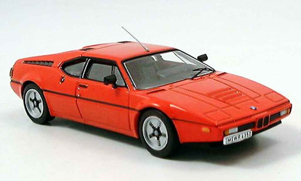 Bmw M1 1978 1/43 IXO 1978 rood modelauto