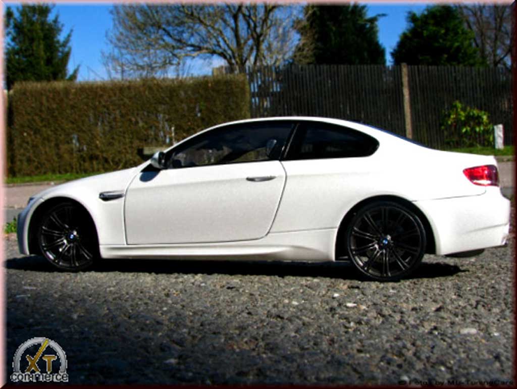 Bmw M3 Coupe E92 wit jantes zwart mat 1/18 Kyosho