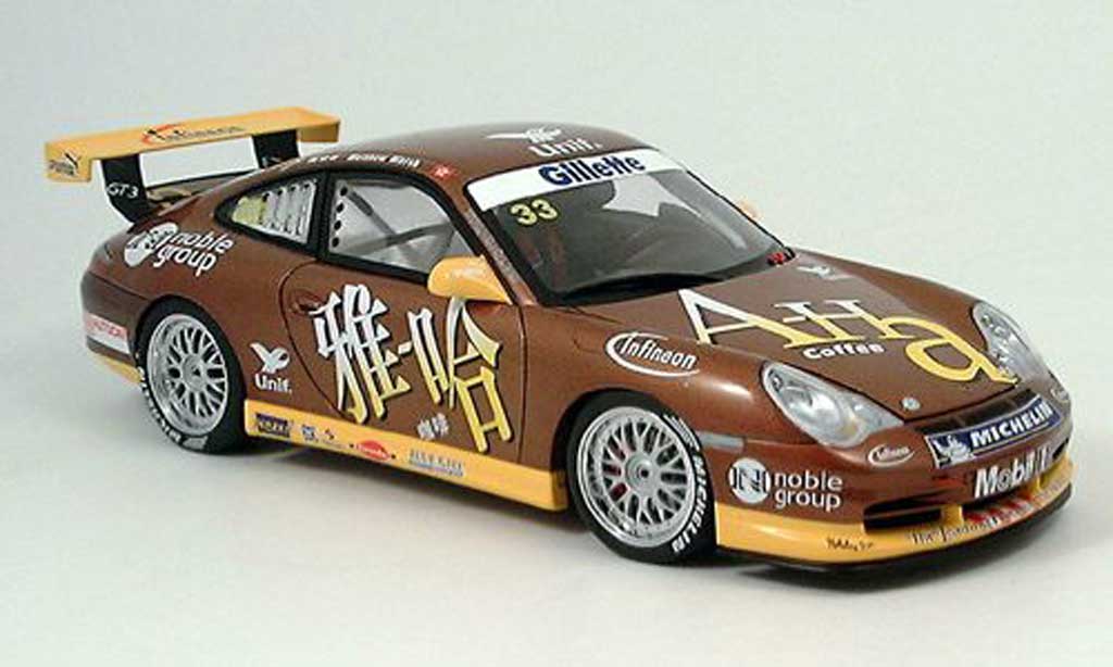 Porsche 996 GT3 1/18 Autoart GT3 R marsh no.1 asian carrera cup 2004 modelauto