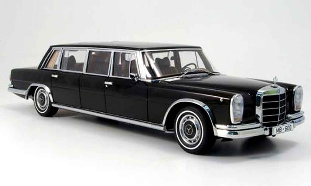 Mercedes 600 Pullmann 1/18 Autoart Pullmann lwb gardinen in heckscheibe etc. modelauto