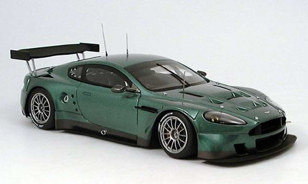 Aston Martin DBR9 1/18 Autoart 24h le mans plain body grun 2005 modelauto