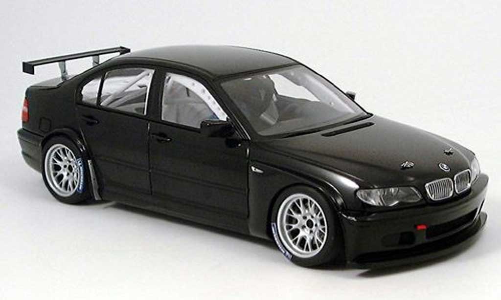 Bmw 320 E46 1/18 Autoart E46 i zwart version 2005 WTCC plain body modelauto