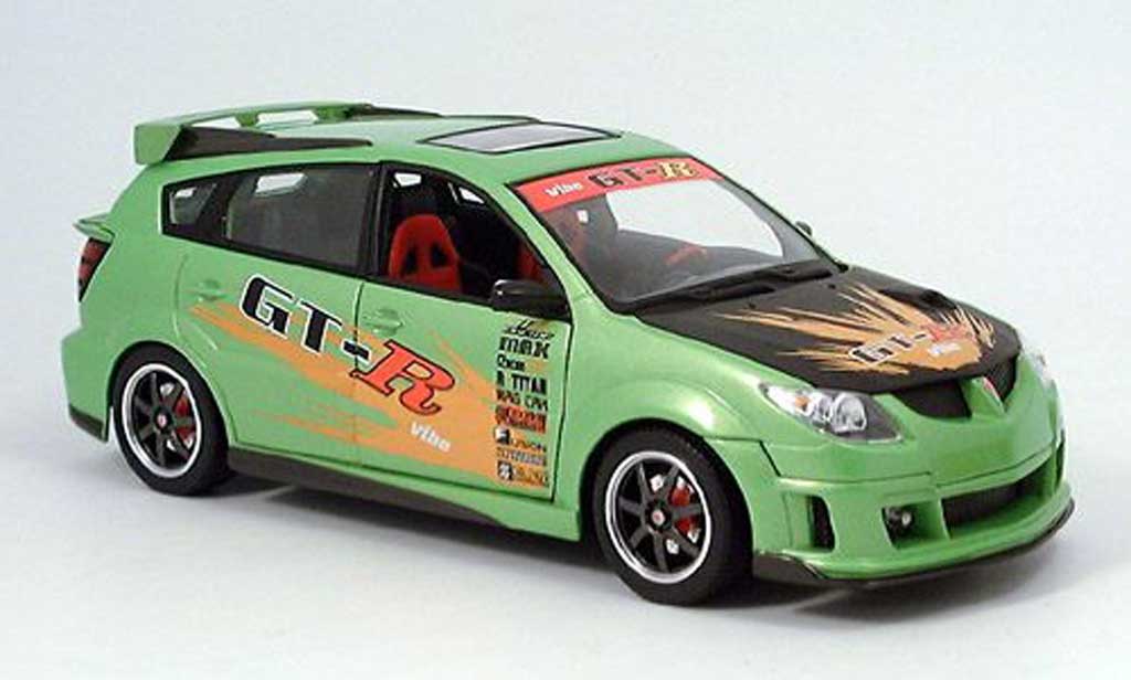 Pontiac Vibe 1/18 Yat Ming tuner grun 2003 modelauto