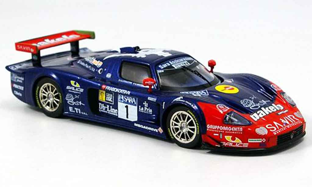 Maserati MC12 1/43 IXO no.1 perazzinin matteuzzi 2005 modelauto