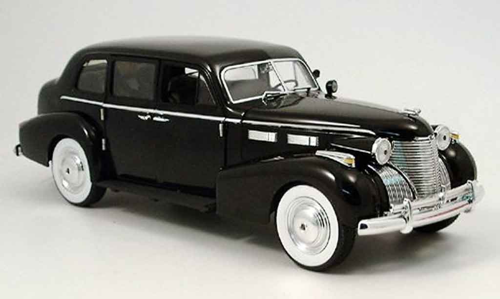 Cadillac Fleetwood 1/18 Jada Toys series 75 zwart der pate 1940 modelauto