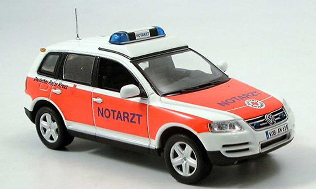 Volkswagen Touareg 1/43 Minichamps Notarzt 2002 modelauto